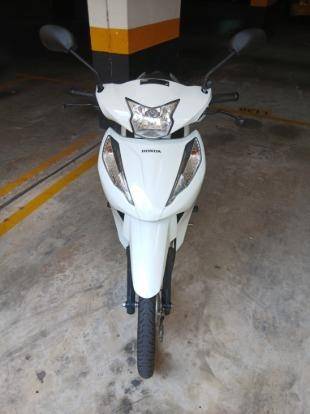 HONDA PCX DLX 
